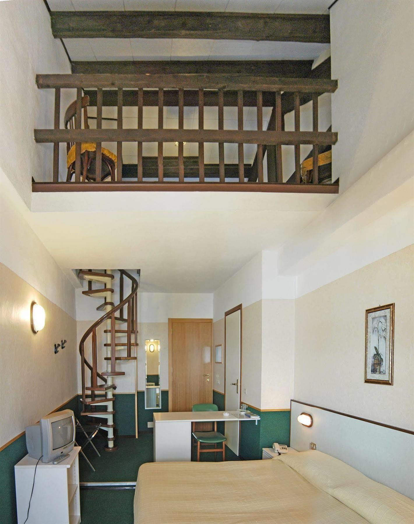Hotel Eden バヴェーノ エクステリア 写真