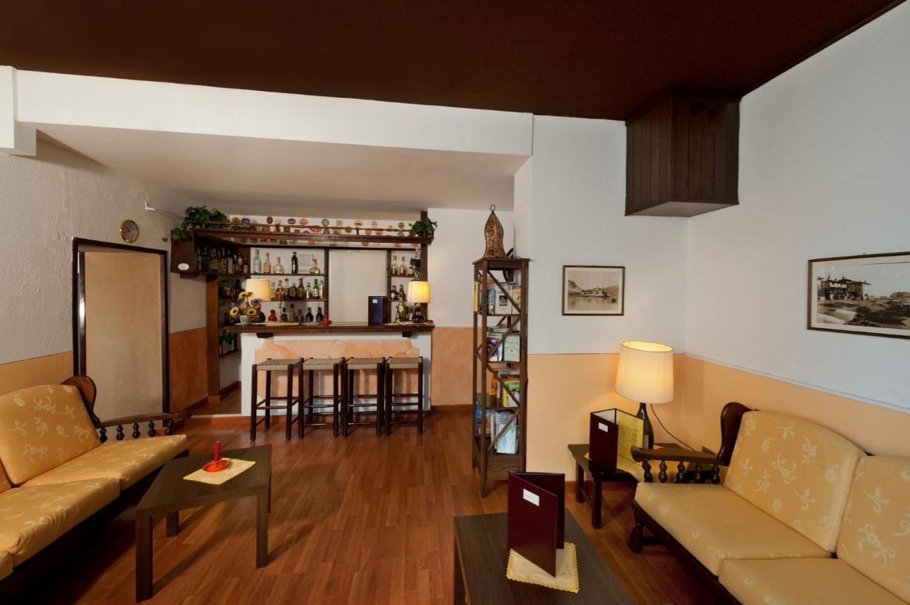 Hotel Eden バヴェーノ エクステリア 写真